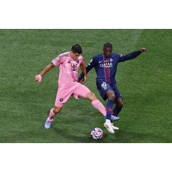 Kolmen entisen FC Barcelonan pelaajan erilaiset suoritukset